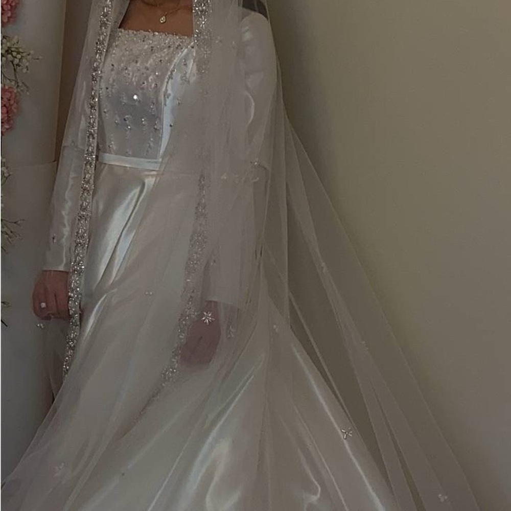 Elegant White Satin Wedding Dress